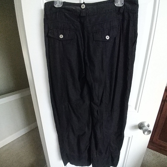 Linen /rayon blend cargo style black cropped pants - Picture 3 of 8